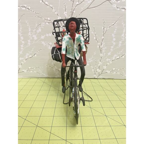 Folkart Wire Bicycle Man W/ Chickens Cage Latin America Folk Art Paper Machete - Picture 8 of 9